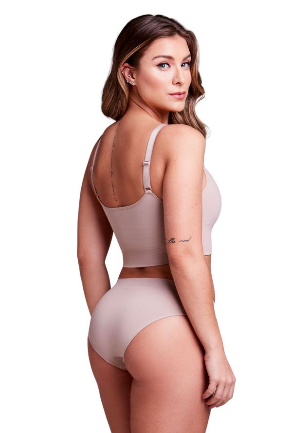 Bra with adjustable straps